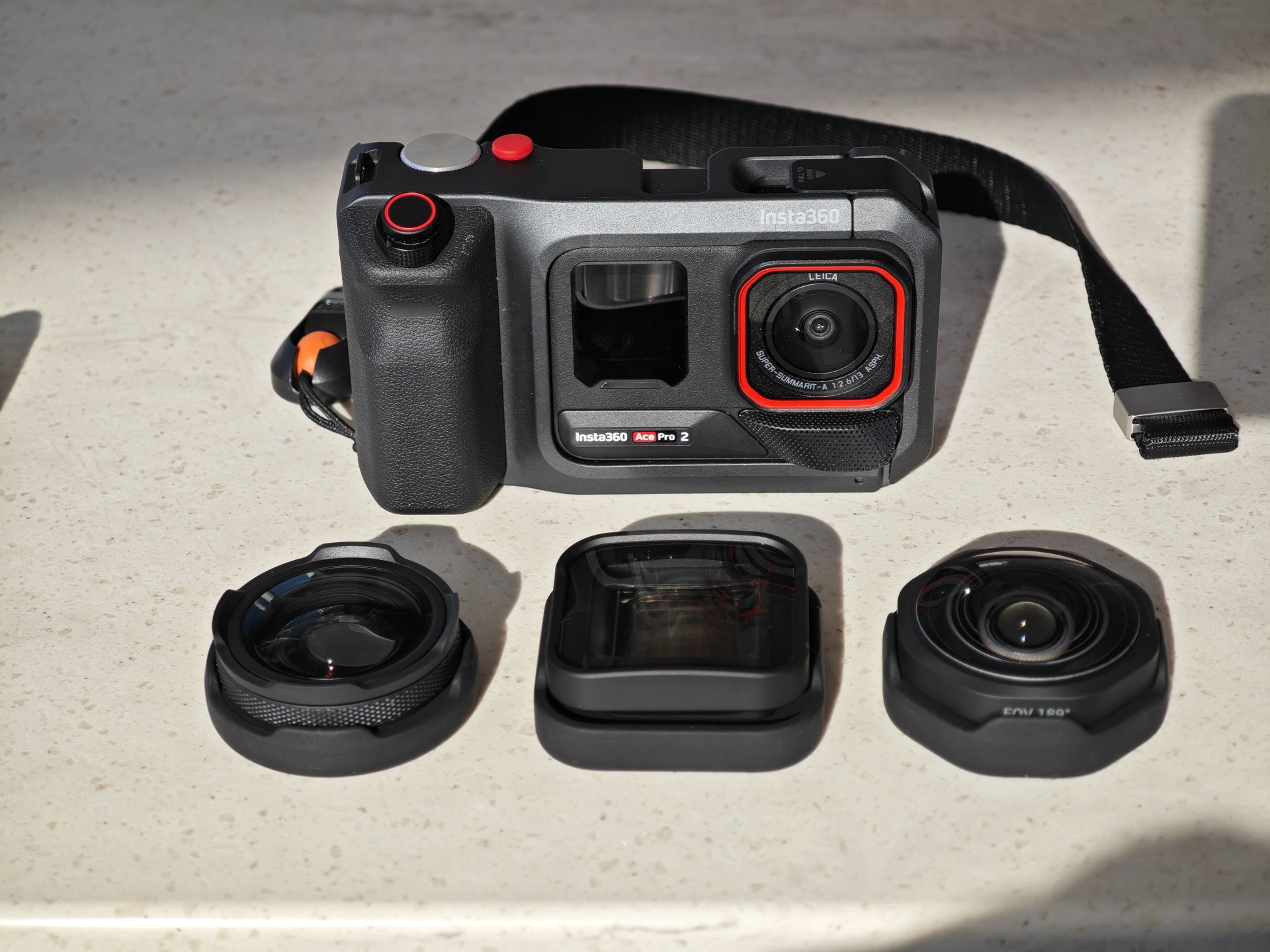 Insta360 Ace Pro 2をスナップシューターに変える「ストリート撮影