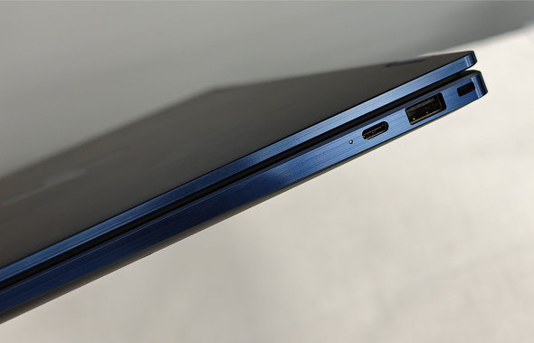 ���{HP Future of Work HP �n�C�u���b�hAI���i�R�~�b�e�B AI PC OMEN �L�[�{�[�hPC