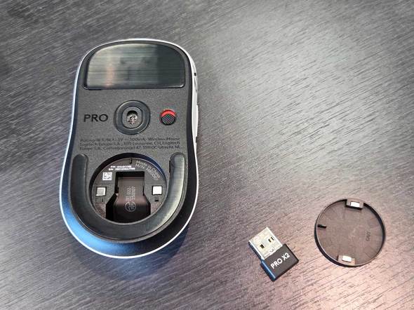 ���W���O��