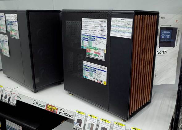 TSUKUMO eX.�ɓW������Ă���uNorth�v�BMomentum Edition�̒l�D��������Ă���