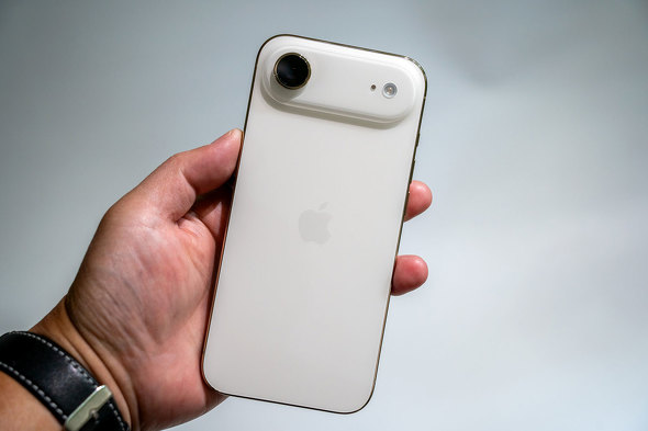 Apple �V�^ �X�}�[�g�t�H�� iPhone Air �X���� �y�� 1�� A19 Pro �y�� MagSafe