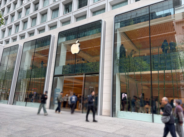 Apple �V�^ �X�}�[�g�t�H�� iPhone Air �X���� �y�� 1�� A19 Pro �y�� MagSafe