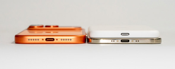 Apple �V�^ �X�}�[�g�t�H�� iPhone Air �X���� �y�� 1�� A19 Pro �y�� MagSafe