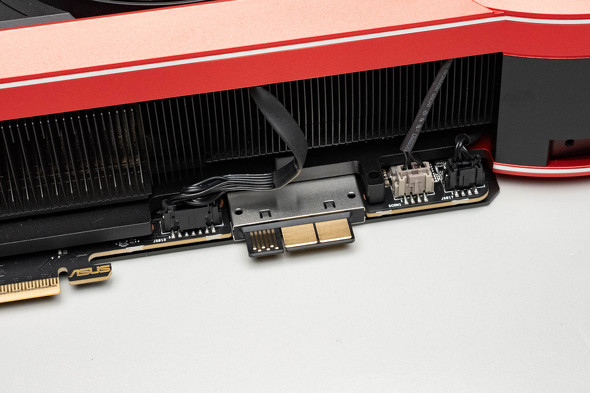 �R�l�N�^�[�̎��񂵂ɒ��ӁI