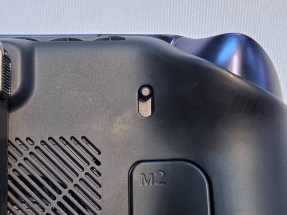 �g�O���X�C�b�`�ƃJ�X�^���w�ʃ{�^��