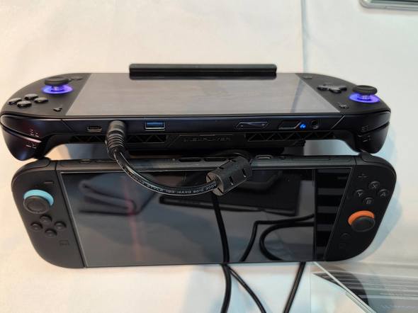 Nintendo Switch 2�Ƃ̔�r