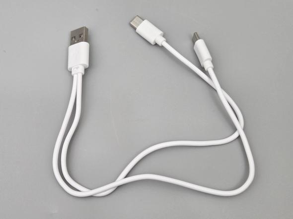 ����ȏ[�d�P�[�u��