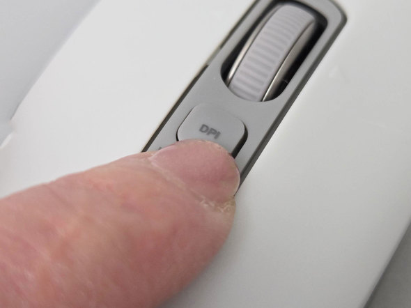 �J�[�\�����x�؂�ւ��{�^��