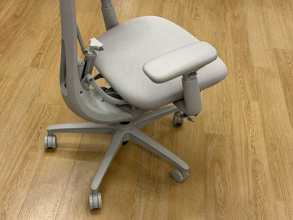 �d�� ���[�N�`�F�A LiberNovo Omni ���o�[�m�{ �I���j ���� ������ ����