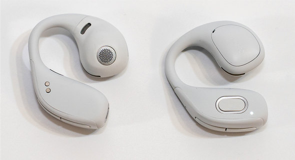 NTT�\�m���e�B �I�[�v���C���[�^ �W���� cocoe Ear �R�R�G �N���E�h�t�@���f�B���O