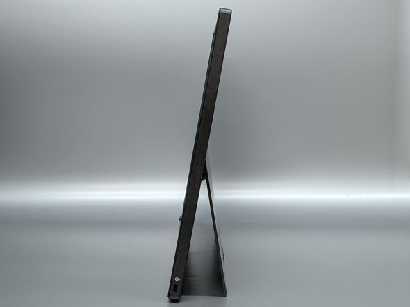 ASUS JAPAN 16�^ ���o�C���f�B�X�v���C ASUS ZenScreen MB16FC 1920�~1200