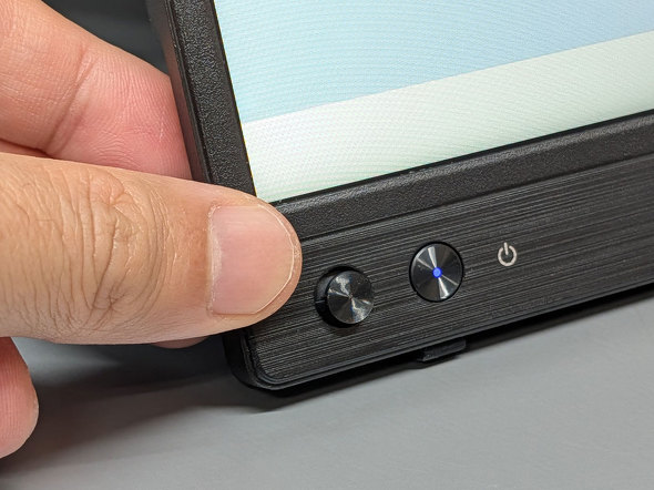 ASUS JAPAN 16�^ ���o�C���f�B�X�v���C ASUS ZenScreen MB16FC 1920�~1200