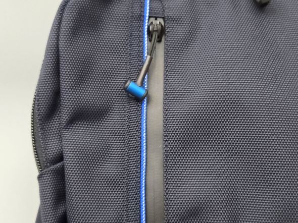 �u�����h�J���[