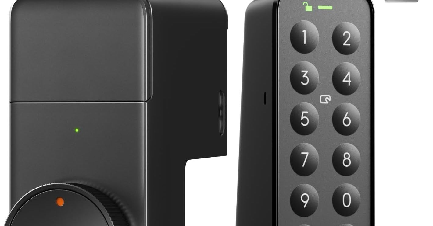 鍵を出さずに顔や手で解錠できる「SwitchBot スマートロック Ultra 顔