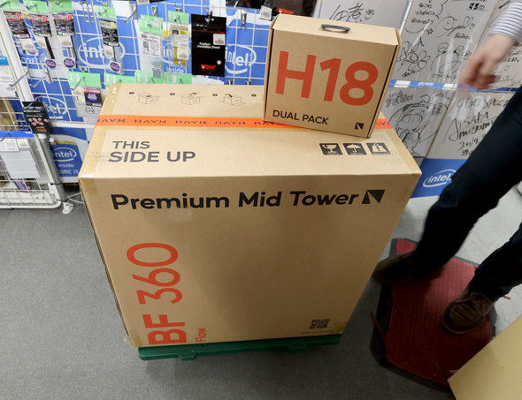 �I���I�X�y�b�N�ɓ��ׂ����uBF 360 Flow�v