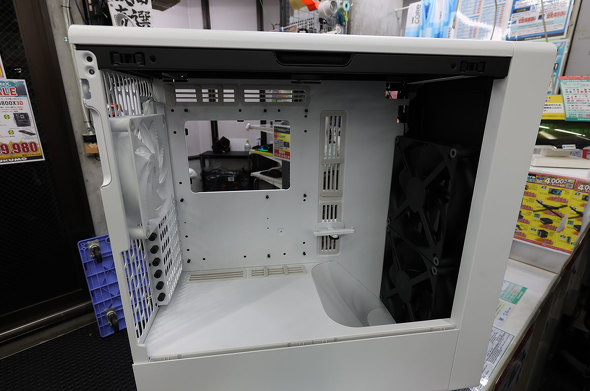 �����ʃp�l�����J�����Ƃ���