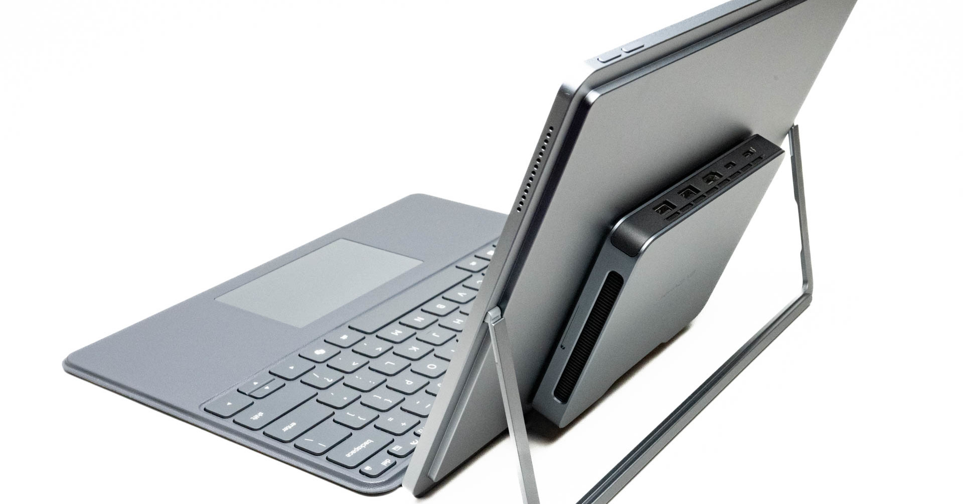 モジュール型ミニPC「Khadas Mind」をSurface風に変貌させる拡張