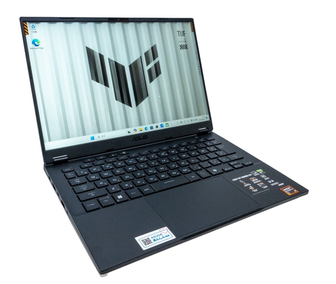 ビジネスPCみたいな14型ボディーにRTX 5060とRyzen AIを詰め込んだ