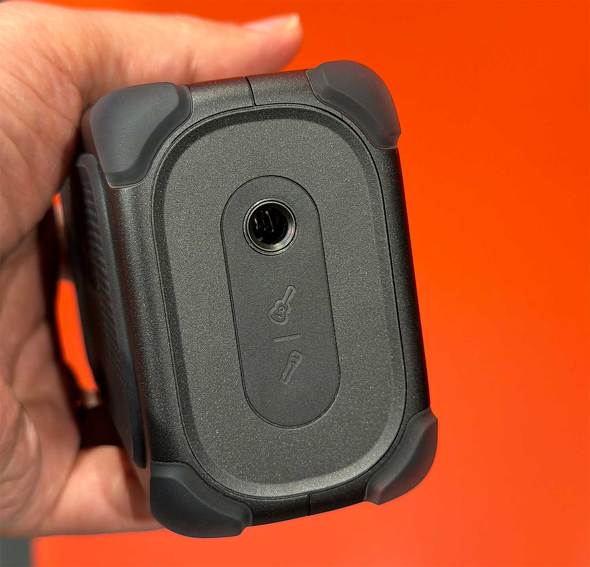 GREEN FUNDING JBL BandBox Trio Solo Bluetooth �X�s�[�J�[ �o�b�e���[ �M�^�[