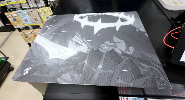 �p�\�R��SHOP�A�[�N�ɓ��ׂ����uMONOKURO Glass Mousepad�v