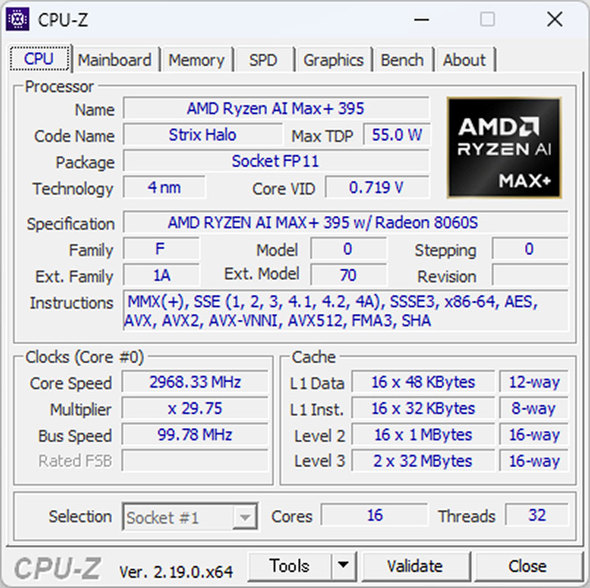 One-Netbook Technology OneXFly APEX �|�[�^�u�� �Q�[�~���OPC Ryzen AI Max+ 395