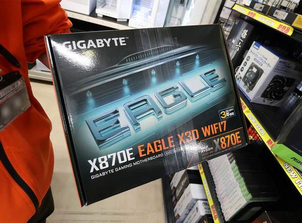 �p�\�R��SHOP�A�[�N�ɓ��ׂ����uX870E EAGLE X3D WIFI7�v