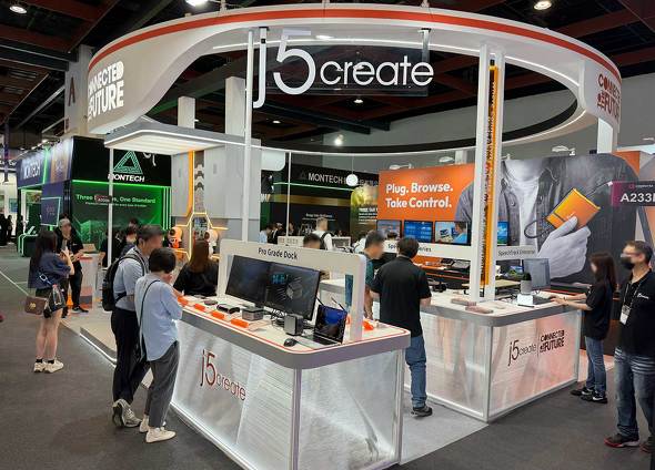 J5create �h�b�L���O�X�e�[�V���� �f�X�N�g�b�v �X�^���h �V���i TAIPEI