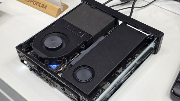 PCIE TO 4