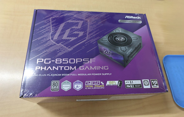 �I���I�X�y�b�N�ɓ��ׂ����uPhantom Gaming 850w SFX�v