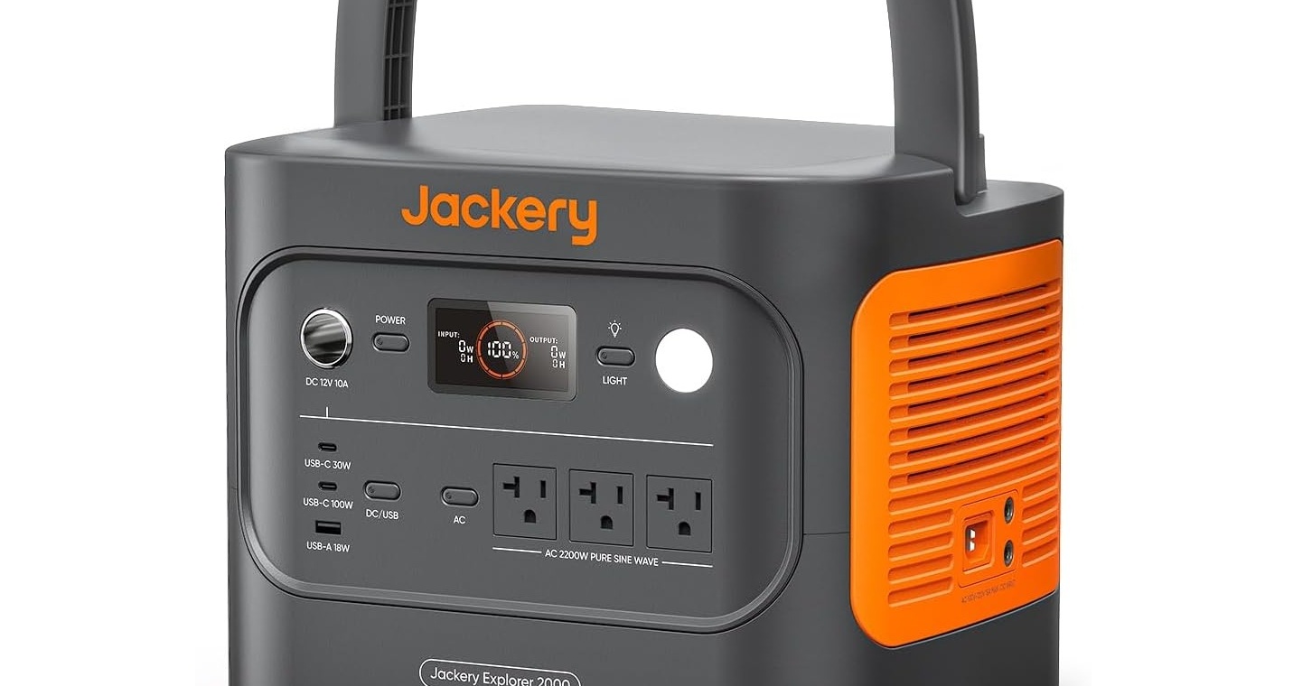 停電対策や車中泊の電源確保に役立つ「Jackery ポータブル電源 2000