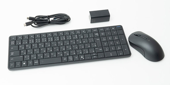 HP EliteBoard G1a Next Gen AI PCと付属品の一覧
