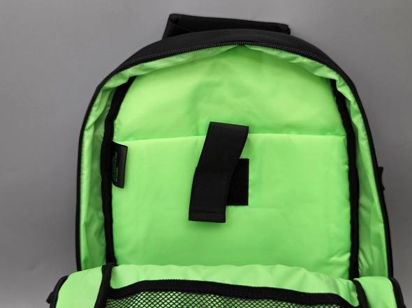 ������Razer�O���[���J���[���܂Ԃ���