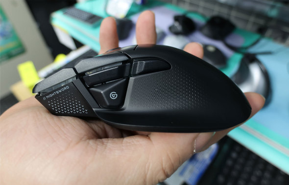 �����ʂ�Stream Deck��p�{�^��������