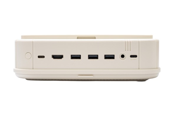 HDMI���̓|�[�g������