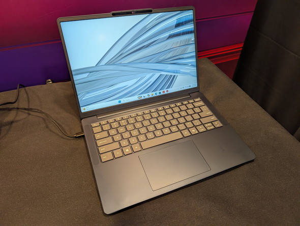 IdeaPad Vive