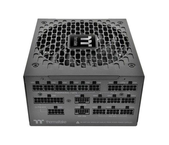TOUGHPOWER TF3 1650W TITANIUM