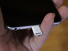 Lightning - Micro USB on iPhone 6 Plus