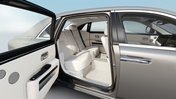 ���[���X�E���C�X