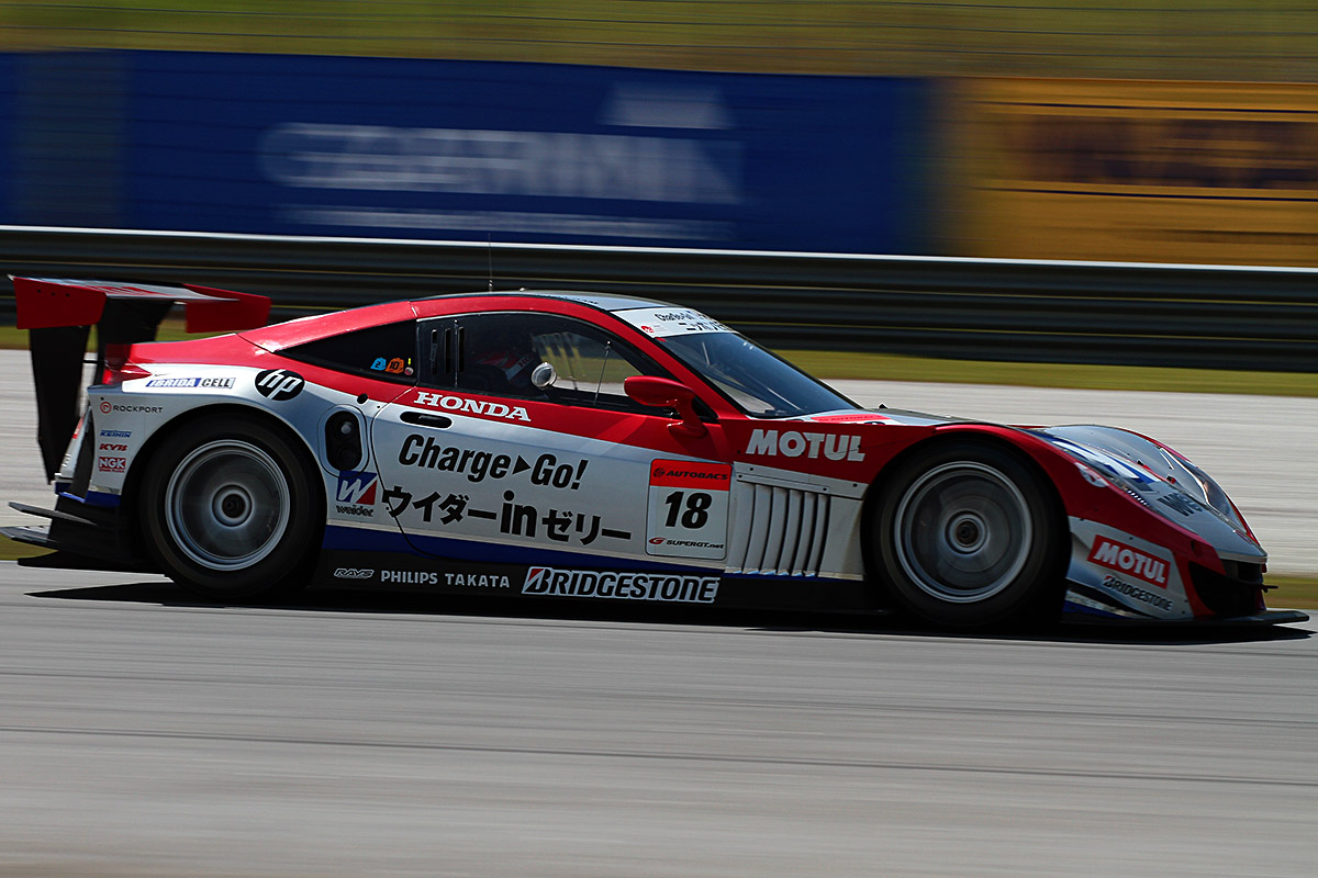 路面温度50度超、灼熱のセパンを制したのは？：SUPER GT 2012（1/4