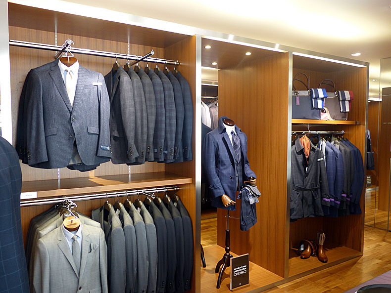 オリジナル商品やウィメンズ専用フロアも スーツセレクト旗艦店舗が恵比寿でオープン Itmedia ビジネスオンライン