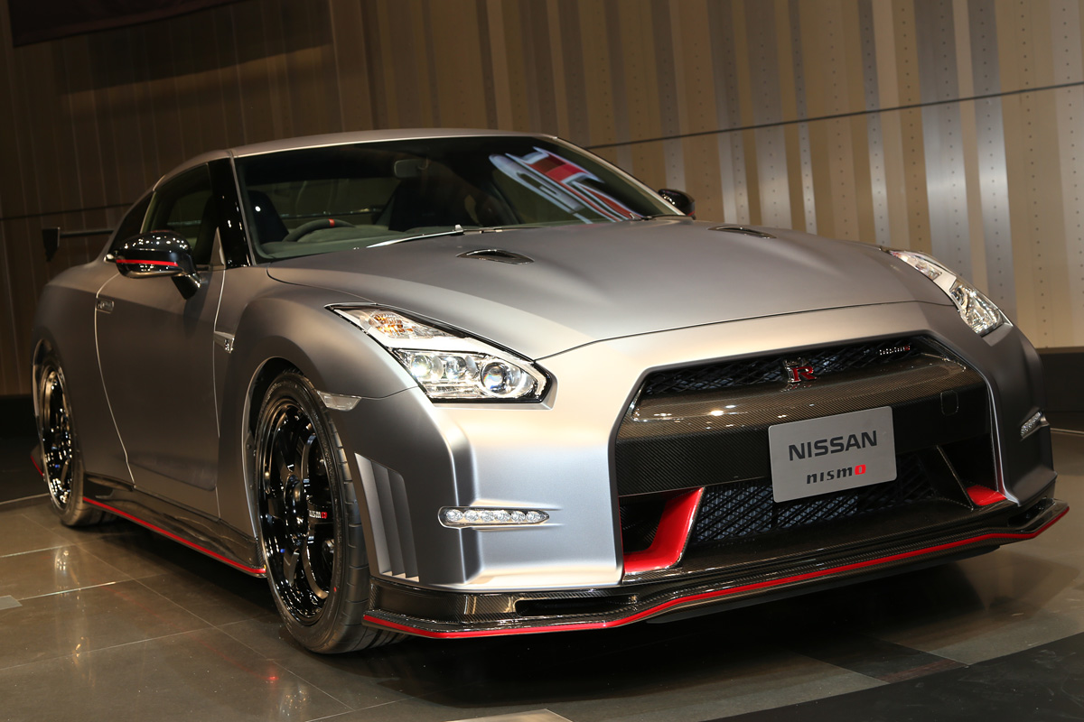 Nissan Gt R Nismo 登場 サーキットのノウハウをフィードバック ニュル北コースで量産車最速 1 2 ページ Itmedia ビジネスオンライン