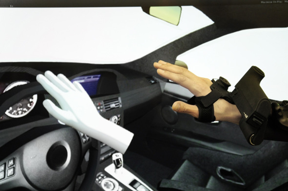 自動車業界が注目、CADに触れる触覚デバイスを開発したベンチャー企業の挑戦