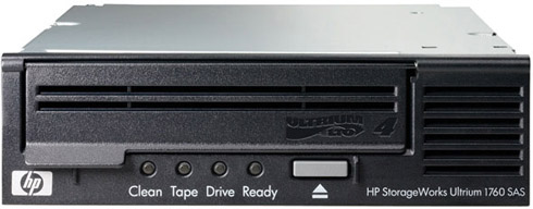 日本HPがLTO4対応テープバックアップ新製品、上位製品の1／2サイズで同