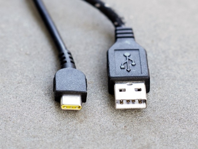 USB Type-CijUSB Type-AiEj